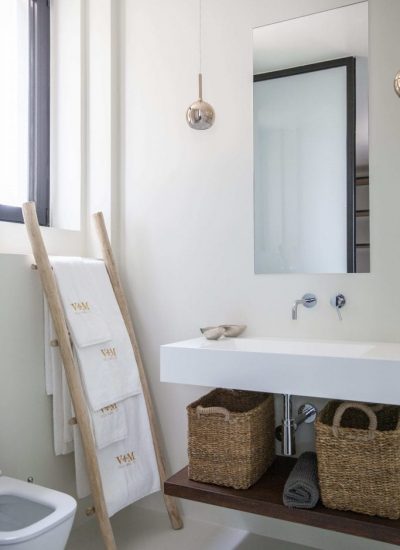 pink bathroom